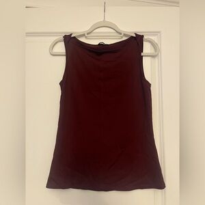 RW&CO. Women's Sleeveless Tank Top in Burgundy